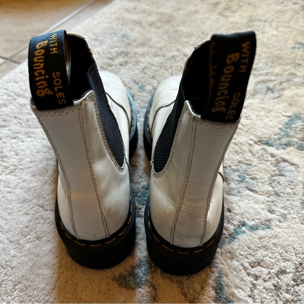 Doc Marten Platform White Chelsea Boots - Picture 4 of 5